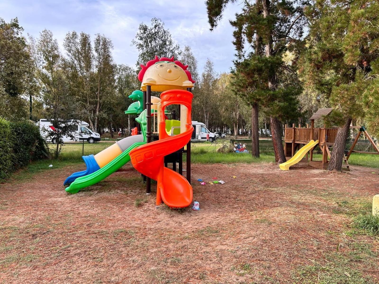 לוצוראי Happy Camp Mobile Homes In Camping Iscrixedda מראה חיצוני תמונה